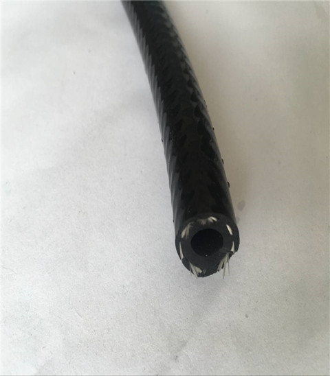 BG20BL黑色（sè）纖維編織矽膠管